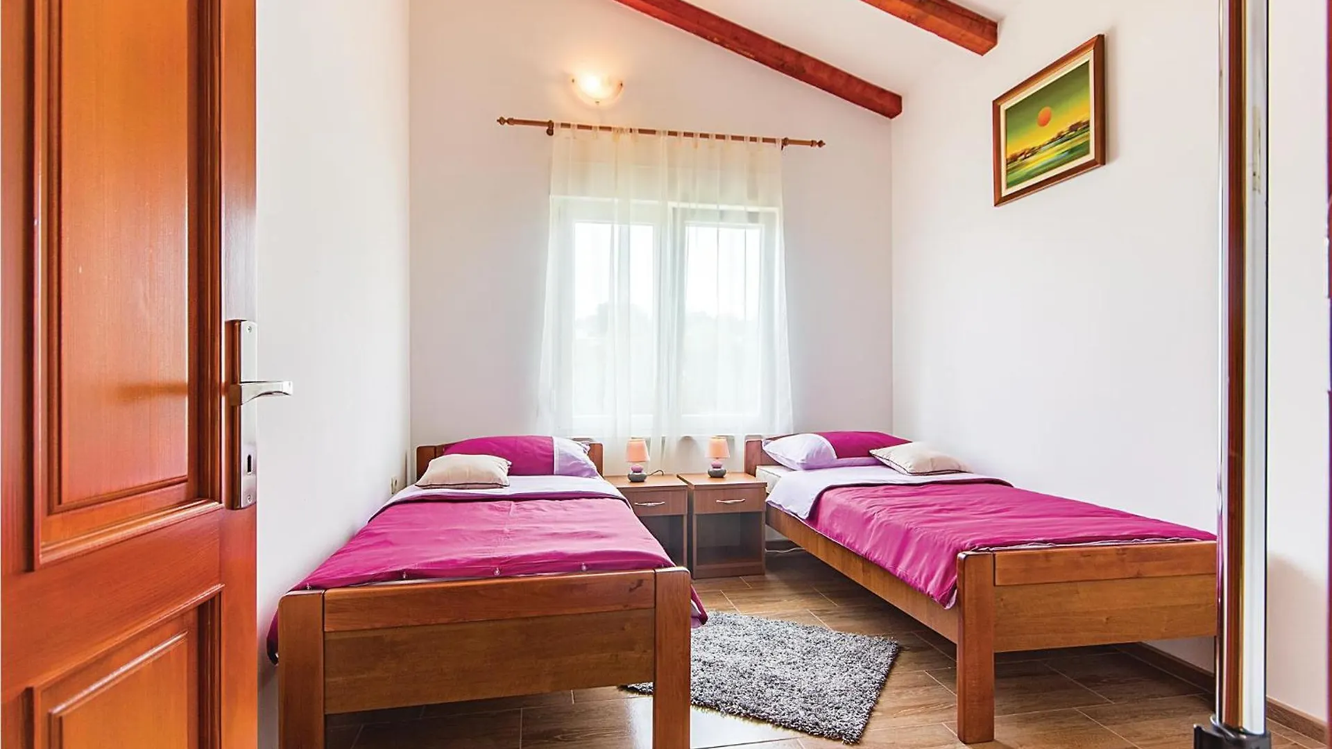 Holiday home 3 Bedroom Beautiful Home In Vodnjan