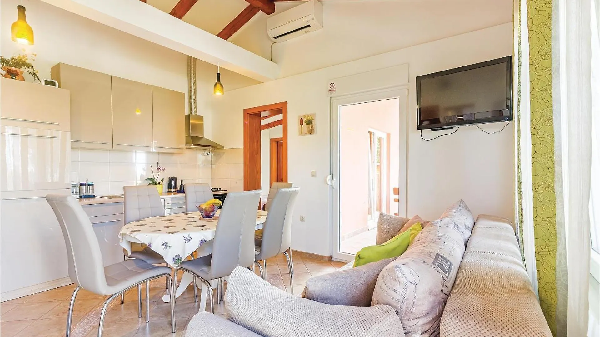 3 Bedroom Beautiful Home In Vodnjan